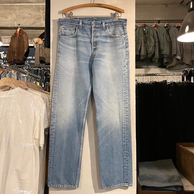 90s Levi's 501 リーバイス デニムパンツ 33×31 USA製 ボタン裏