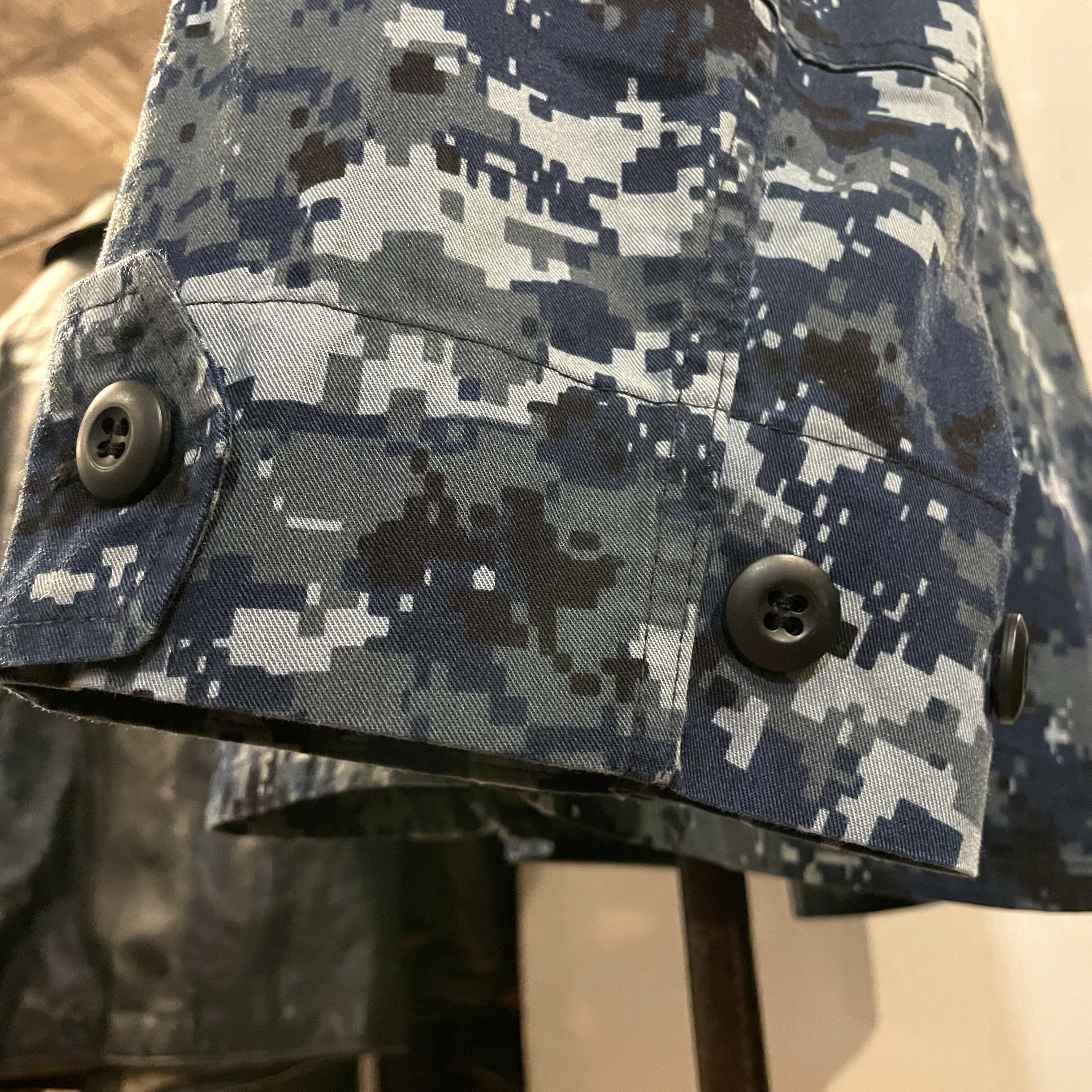 US NAVY BDUジャケット デジタルカモ柄 ミリタリージャケット 2007年