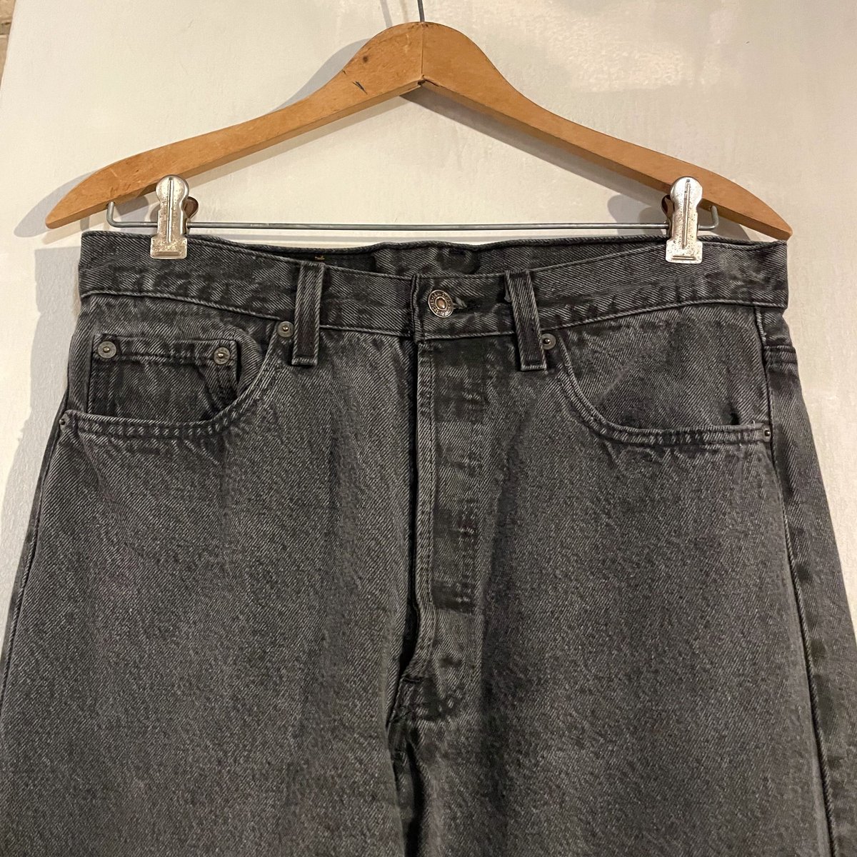 90s リーバイス 501 0660 ブラックデニム 黒 後染め W31 L30 90s Levi's 501-0660 リーバイス 後染めブラックデニム 32×32