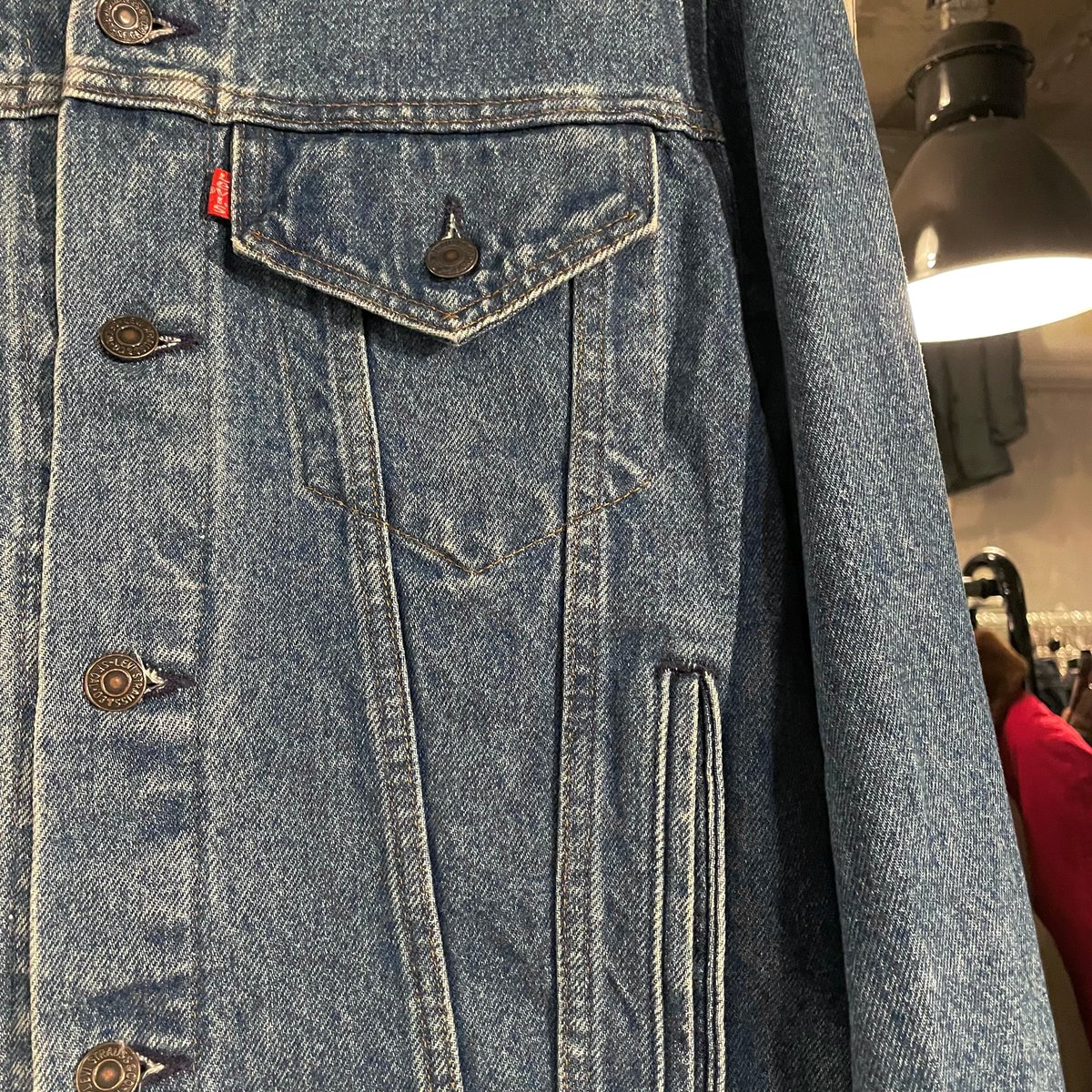 80s Levi's 71506 0214 デニムジャケット USA製 Size 42L 4ポ 80s Levi's 71506 0214 デニムジャケット USA製 Size 42L 4ポ