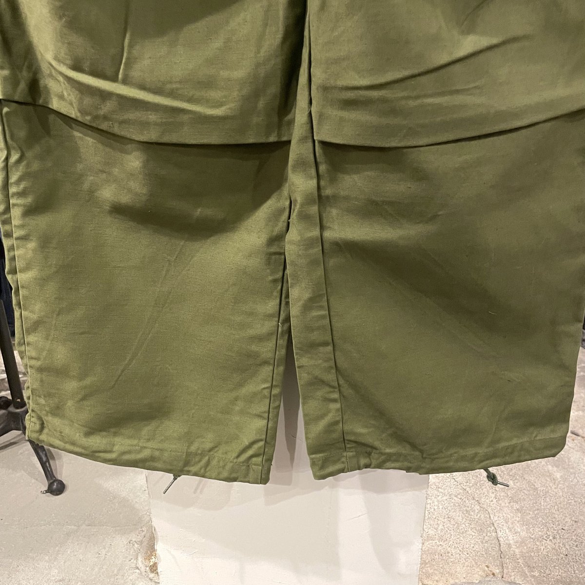 60s US ARMY M65 FIELD PANTS DEAD STOCK GRIPPER