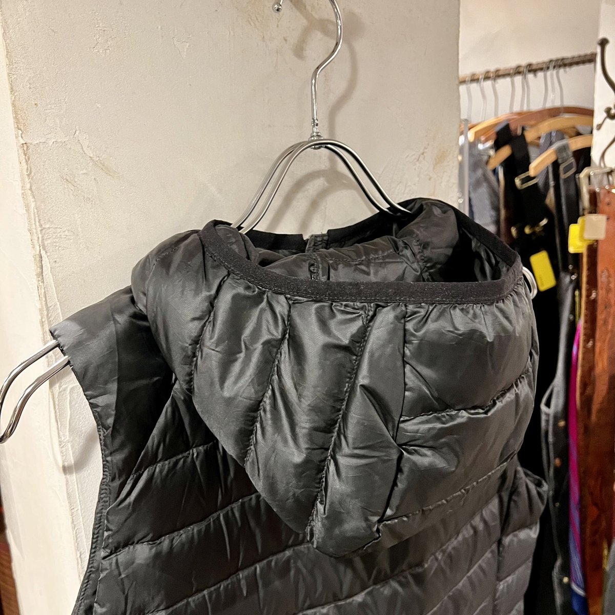 THE NORTH FACE 黒 ダウンベスト フード付き THE NORTH FACE ダウンベスト ノースフェイス フード付き