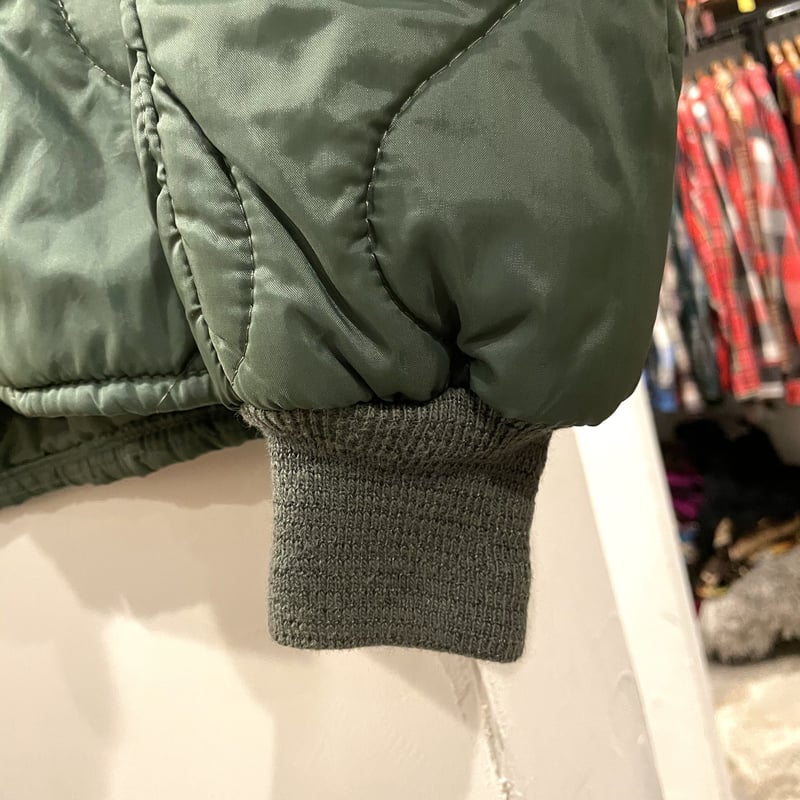 US AIR FORCE CWU-9/P 1974年製 キルティングライナージャケット ミリタ