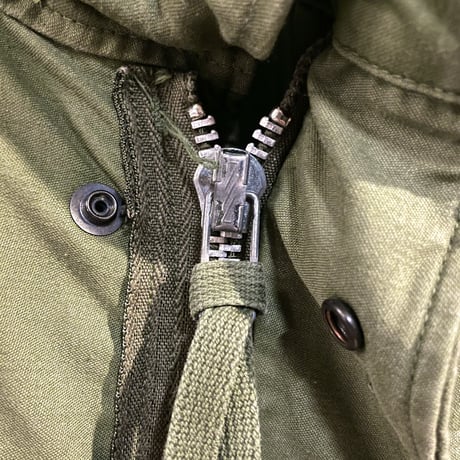 70s　US AIR FORCE　M-65 Field Jacket　2ndタイプ　ミリタリージャケット　アルミジップ　1971年　(S2042)