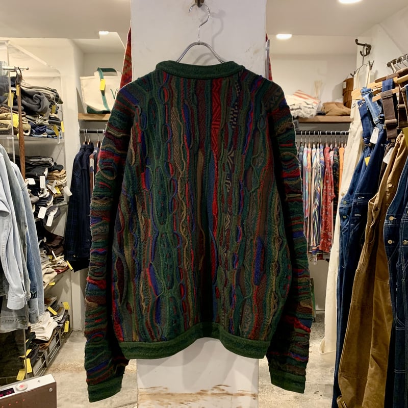 COOGI 3Dニット PURE NEW WOOL ニットセーター クージー (S1896) COOGI 3Dニット PURE NEW WOOL ニットセーター クージー (S1896)