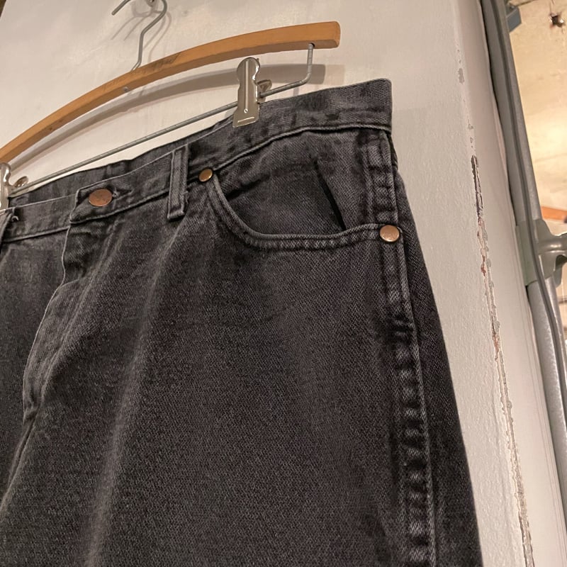 Wrangler 13MWZWK ブラックデニム パンツ 35×32 ラングラー Wrangler 13MWZWK ブラックデニム パンツ 35×32 ラングラー