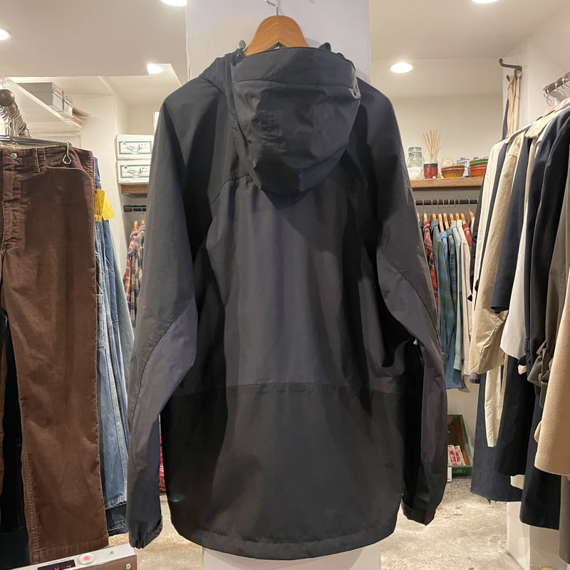 patagonia ゴアテックス プリモジャケット Ｌサイズ 黒ｘグレー