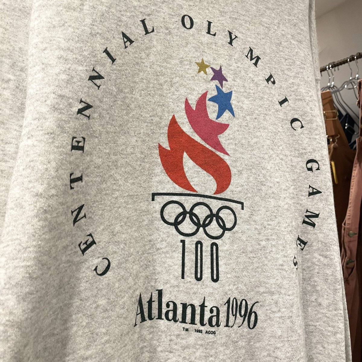 90s Champion ヴィンテージスウェットシャツ USA製 アトランタ 90s Champion ヴィンテージスウェットシャツ USA製 アトランタ