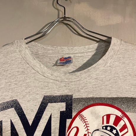 90s　Hanes　S/S Tシャツ　USA製　SizeXXL　MLB　NYヤンキース　ビッグサイズ　(S4095)