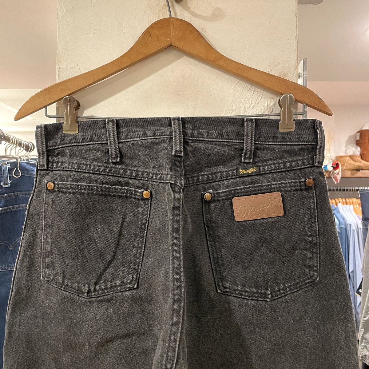 若者の大愛商品 Wrangler 90s USA製 13MWZWK ブラックデニムパンツ