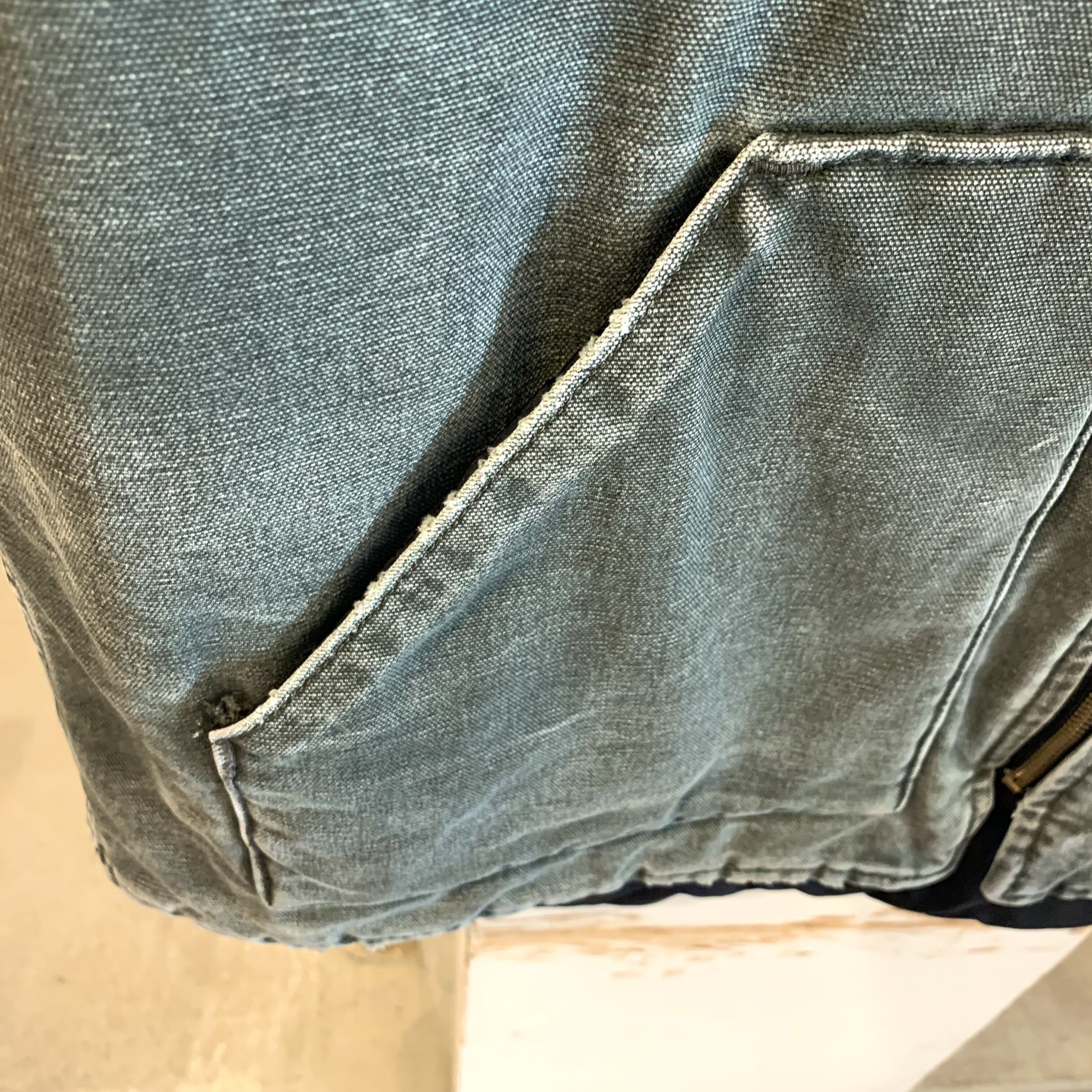 Carhartt ダック地 ベスト USA製 モスグリーン カーハート (S2434) | DUFF