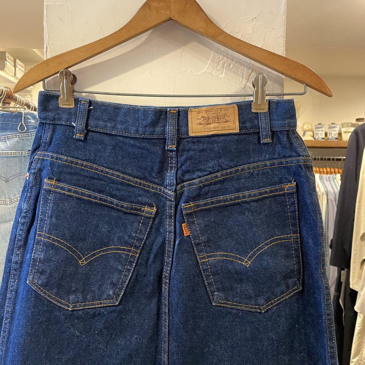 Levi's 97084 0214 デニムスカート オレンジタブ 濃紺 USA製 70s Levi's 97084 0214 デニムスカート オレンジタブ 濃紺 USA製 70s