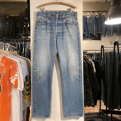 80s　Levi's 501　リーバイス　32×32　デニムパンツ　USA製　ボタン裏525　(S3805)