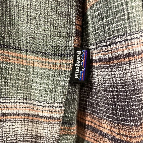 patagonia　ロングスリーブ・ステアーズマン・シャツ　オーガニックコットン　パタゴニア(S0689)