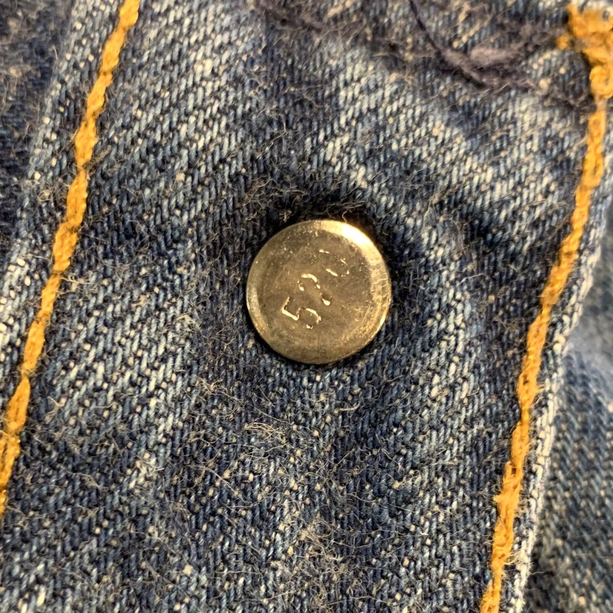 90s Levi's 501 リーバイス デニムパンツ ボタン裏520 USA製 90s Levi's 501 リーバイス デニムパンツ ボタン裏520 USA製