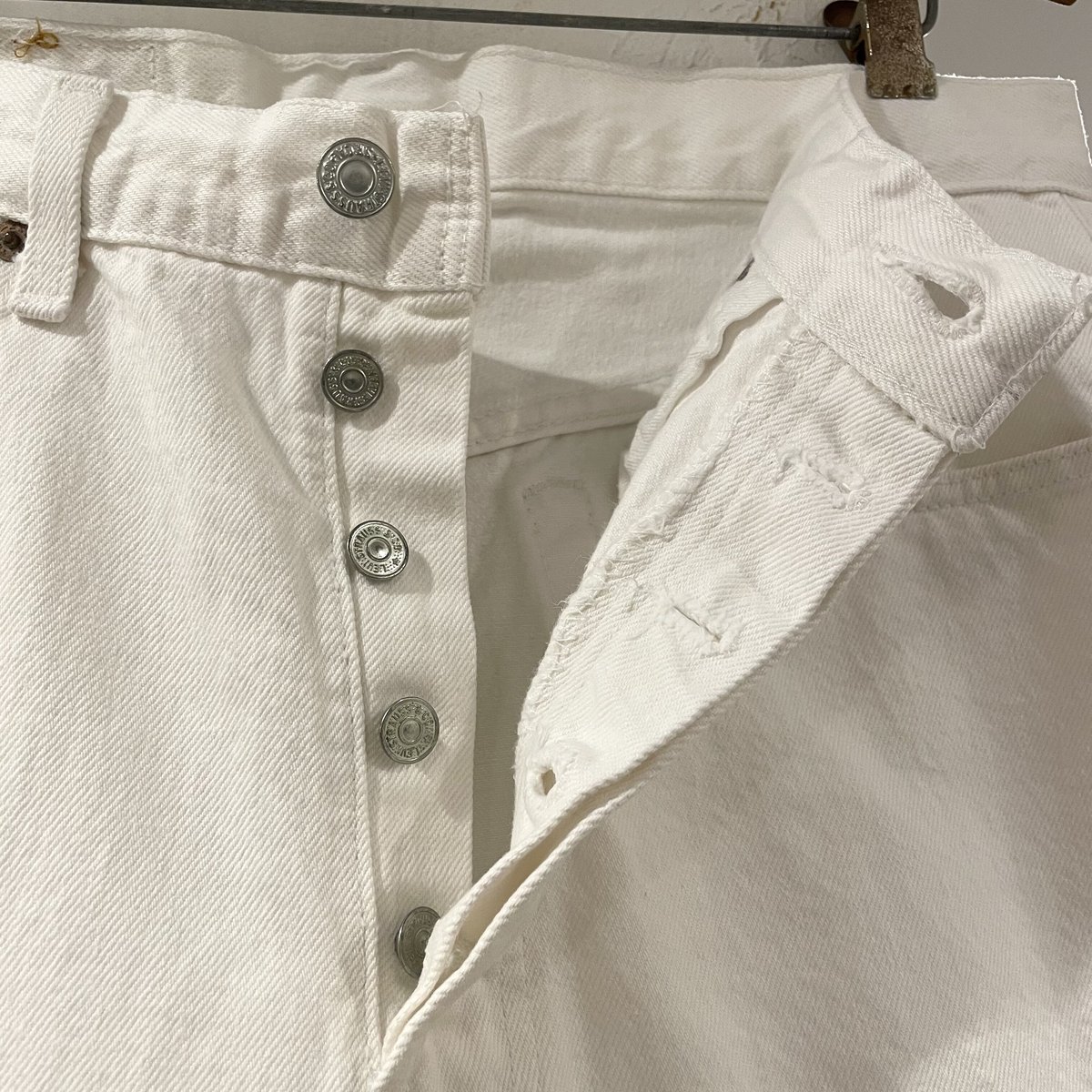 Levi's 501 80年代 リーバイス501 ホワイトデニムパンツ 内股 Levi's 501 80年代 リーバイス501 ホワイトデニムパンツ 内股