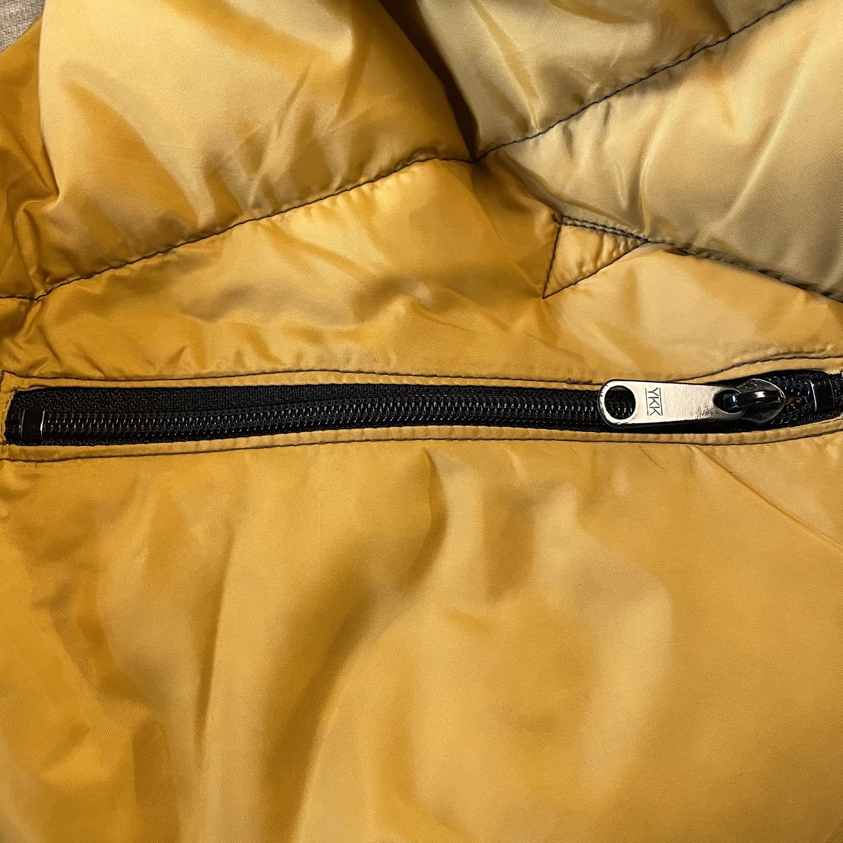 70s Rocky Mountain ダウンベスト USA製 レザーヨーク ロッキー 70s Rocky Mountain ダウンベスト USA製 レザーヨーク ロッキー