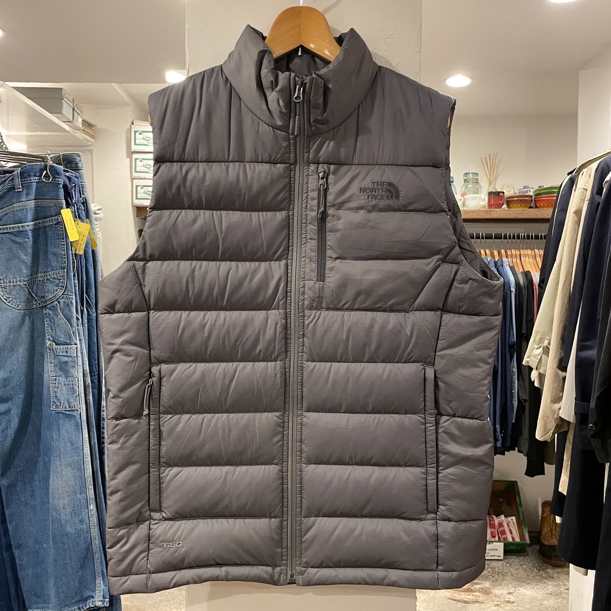 THE NORTH FACE ダウンベスト ５５０フィル グレー Ｍサイズ