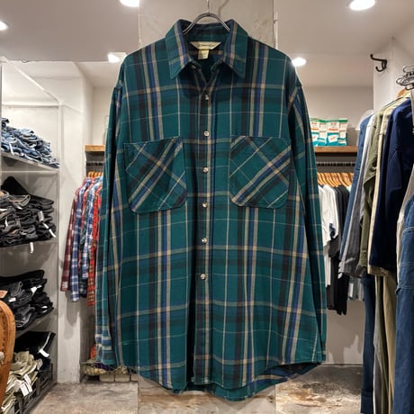 ST. JOHN'S BAY セントジョンズベイ バーン ジャケット オリーブL ST JOHN'S BAY Nylon Jacket オリーブ XL セントジョンズベイ