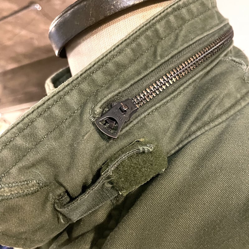 美品　グレーライナー　M65 3rd ブラス　small regular M65 3rd small regular グレーライナー MILITARY 実物 新品 デッド