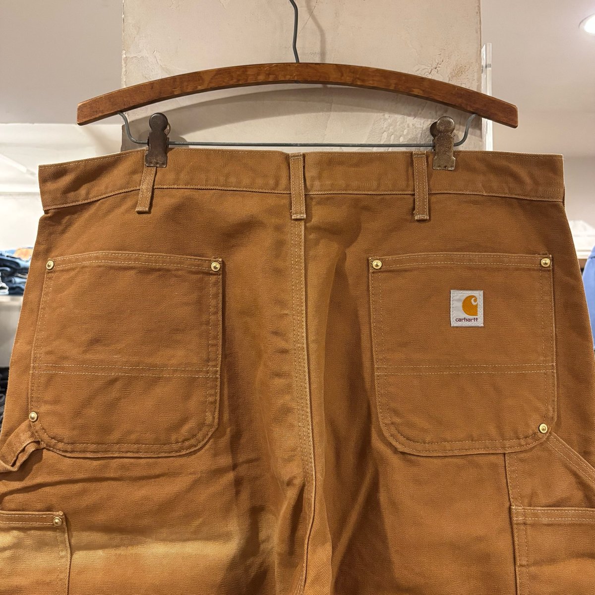 アメリカ製Carhartt ダブルニー duck painter pants f7496c383e9d4806d83c526b9a41fe