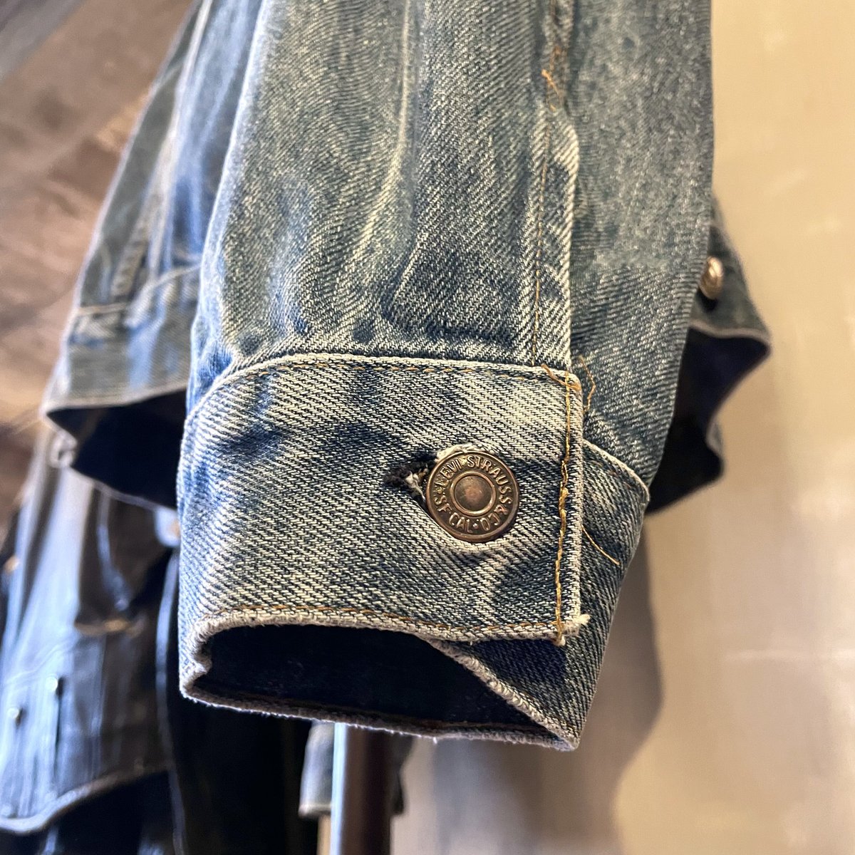 70s Levi's 70505 デニムジャケット USA製 インディゴ ケアタグ 2 ...