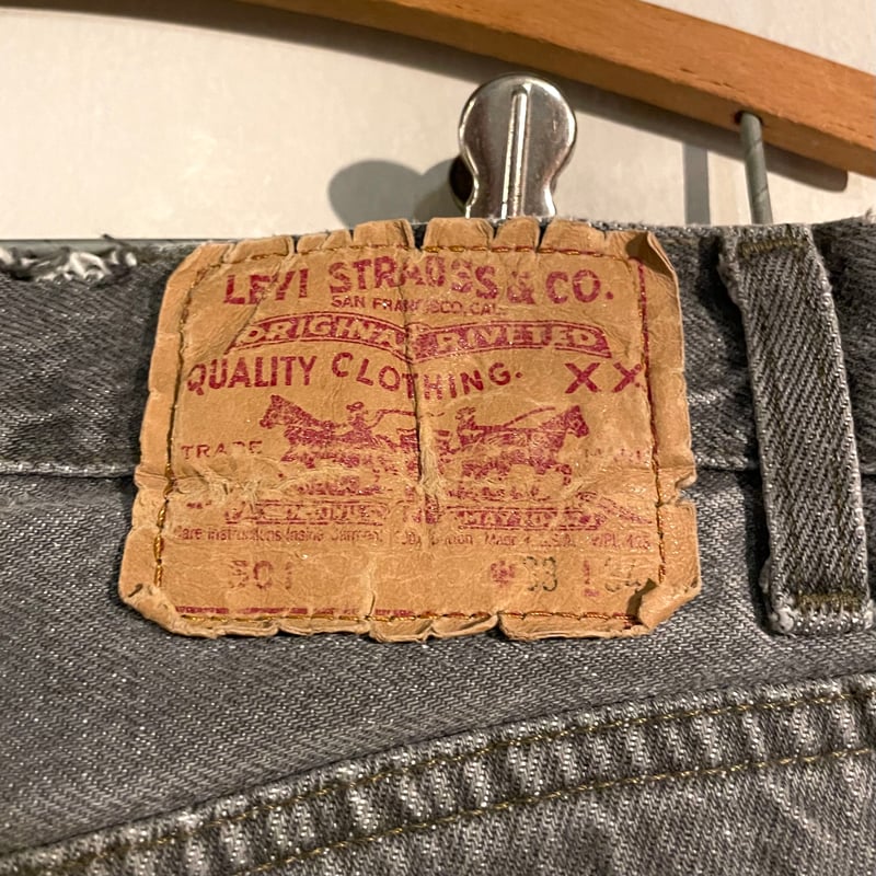 90s Levi's 501 先染め ブラックデニムパンツ 32×33 USA製 1990 90s Levi's 501 先染め ブラックデニムパンツ 32×33 USA製 1990