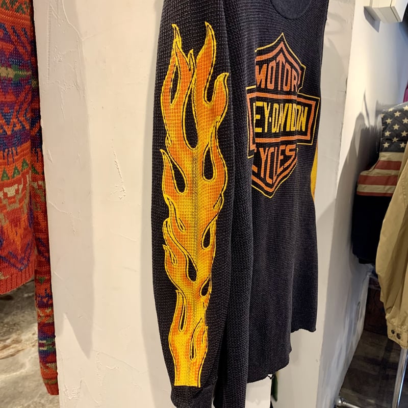 Harley-Davidson　長袖Tシャツ　USA製　フレイム　炎　サーマル 古着 00s USA製 HARLEY DAVIDSON ファイヤー バイク