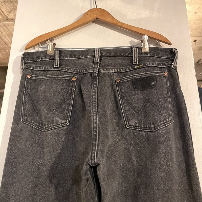 80s Wrangler 13MWZPB 先染め ブラックデニムパンツ 34×29 USA製 80s Wrangler 13MWZPB 先染め ブラックデニムパンツ 34×29 USA製