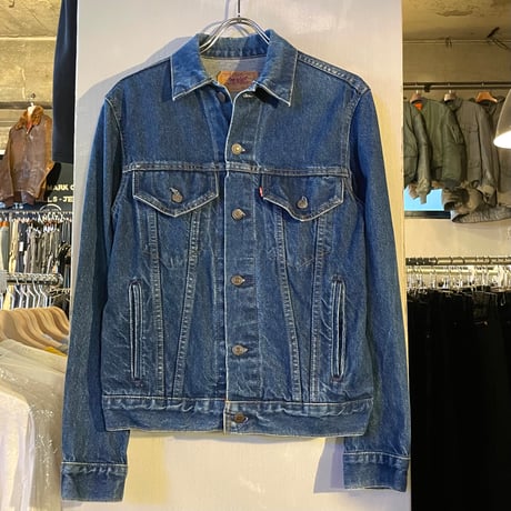 levis70506 | STORES