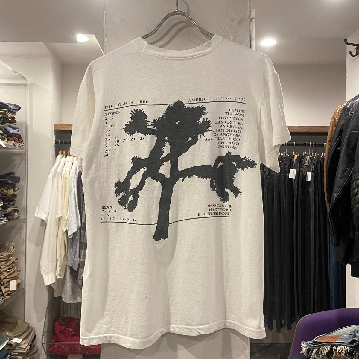 U2 1987年製 THE JOSHUA TREE Tシャツ L サイズ U2 The Joshua Tree Band 1987 Tour T Shirt - Black - L – Headlock