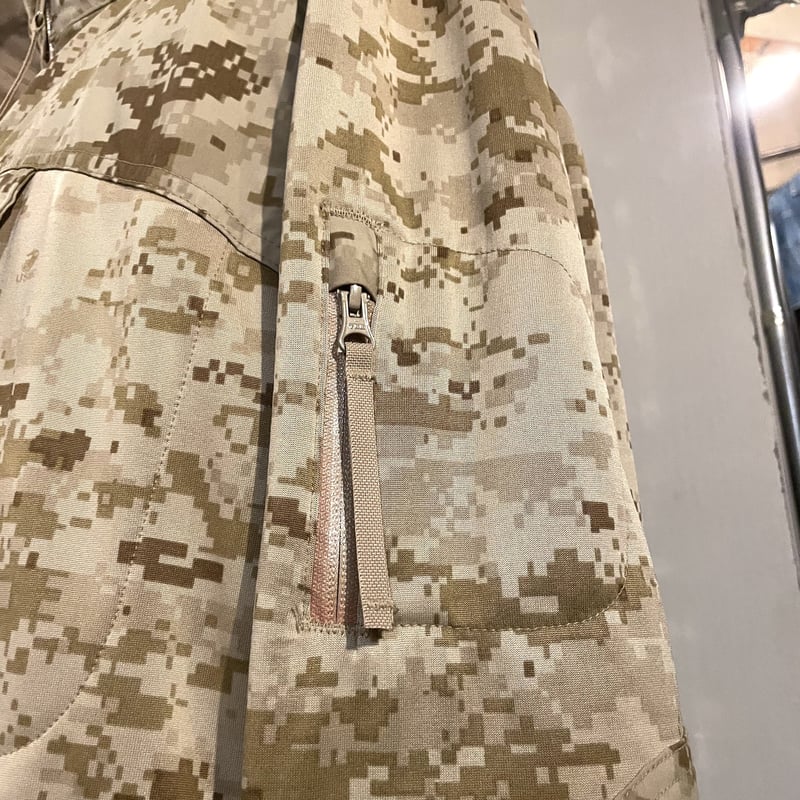 ✨送料無料　米軍　海兵隊 COMBAT DESERT JACKET 180s USMC Desert Combat Jacket - Venture Surplus - Genuine Issue