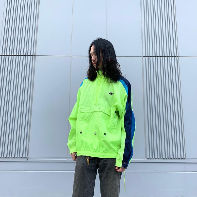 90s OLD NIKE アノラック　ナイロンジャケット　テック　蛍光　緑 90s OLD NIKE アノラック ナイロンジャケット テック 蛍光 緑 - メルカリ