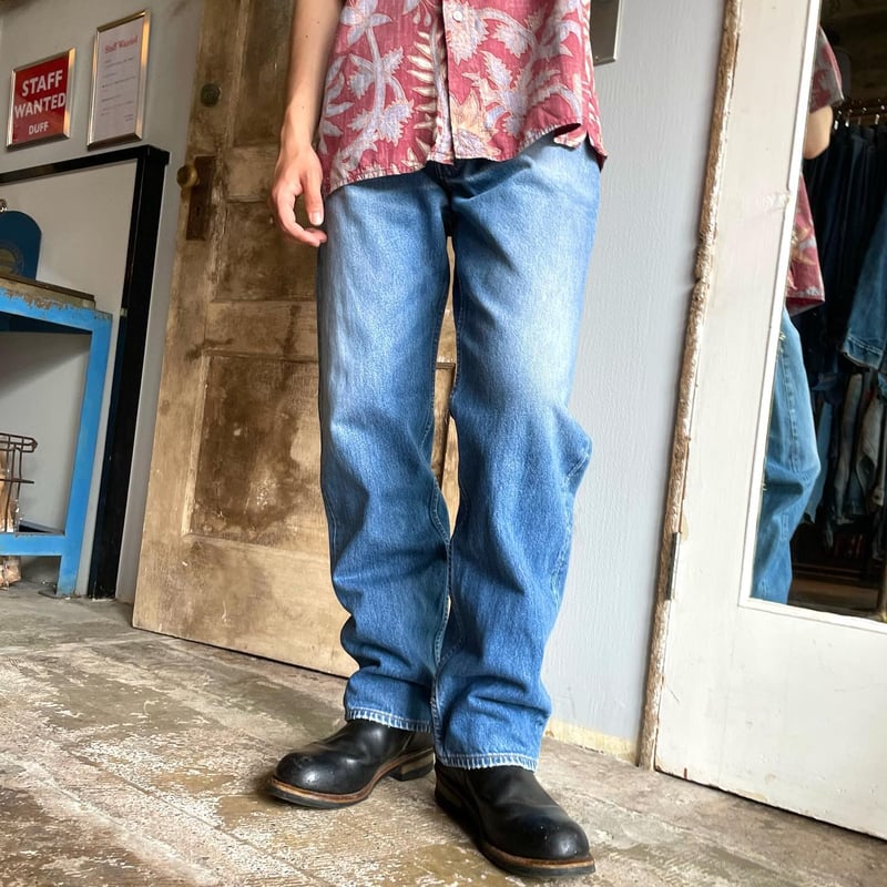 90s Levi's 501-0000 リーバイス デニムパンツ W35 L32 ボタン裏 90s Levi's 501-0000 リーバイス デニムパンツ W35 L32 ボタン裏