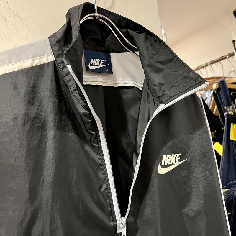 80s NIKE ナイロンジャケット シャカシャカ ナイキ 切り替え 80s NIKE ナイロンジャケット シャカシャカ ナイキ 切り替え