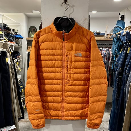 THE NORTH FACE　ライトダウンジャケット　550　オレンジ　ノースフェイス　(S3128)