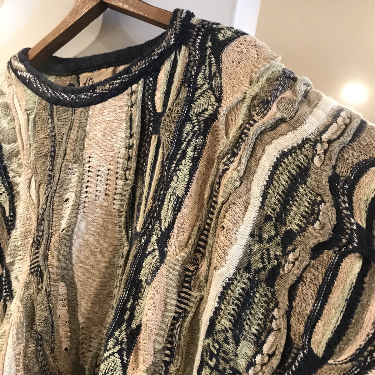 COOGI CLASSIC 3Dニット クルーネックセーター マルチカラー