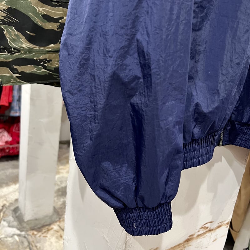 adidas ナイロンジャケット L ネイビー アディダス adidas ナイロンジャケット L ネイビー 紺系 フード