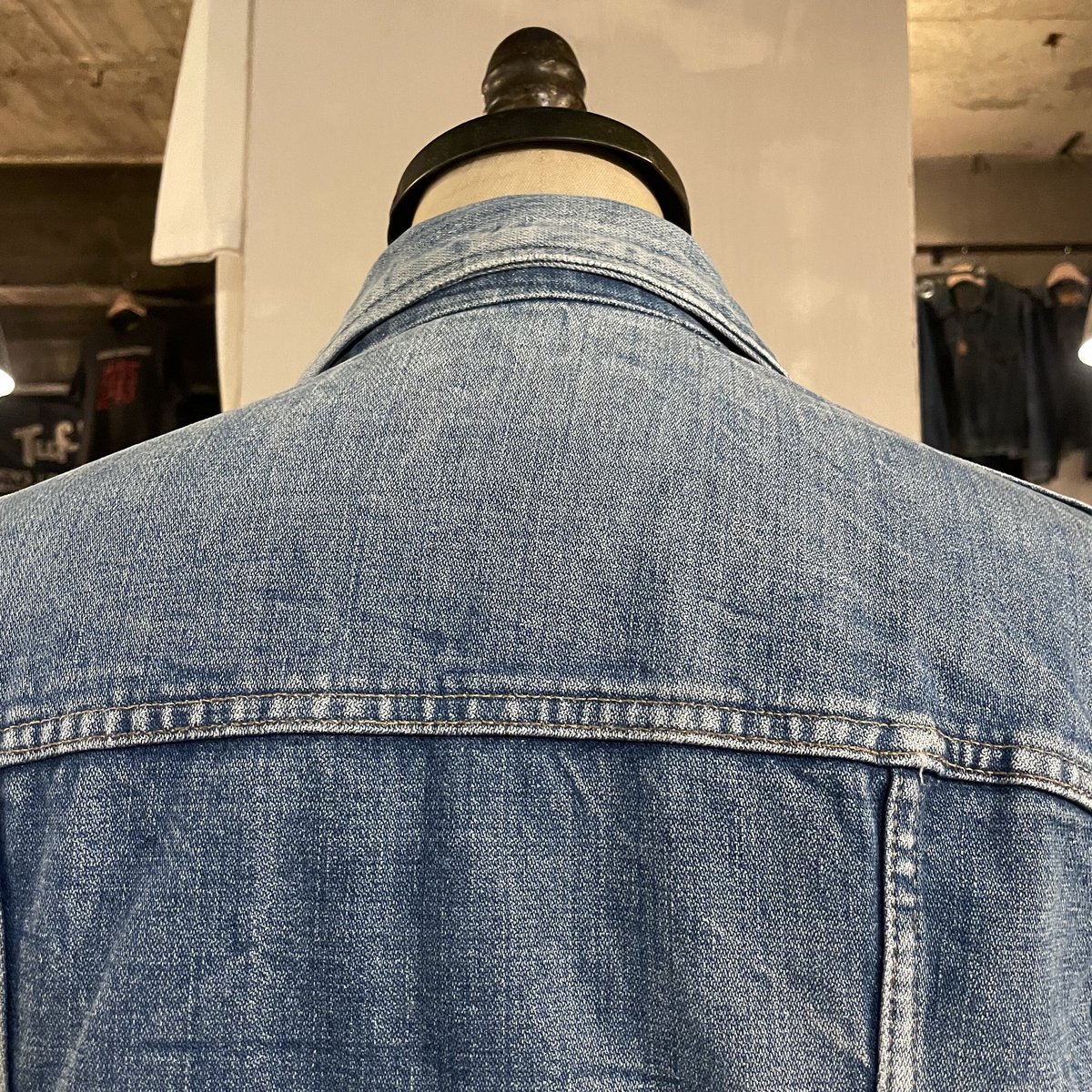 70s Wrangler デニムジャケット USA製 ロング丈 ハチノス 4つ 70s Wrangler デニムジャケット USA製 ロング丈 ハチノス 4つ