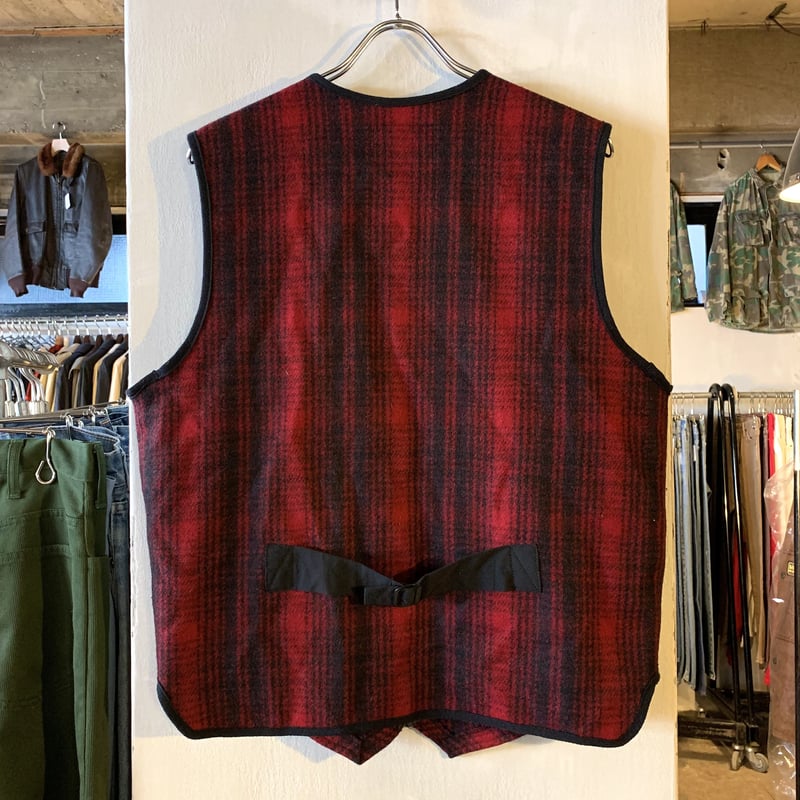 大きいサイズ美品 WOOLRICH バッファローチェック ウールベスト 大きいサイズ美品 WOOLRICH バッファローチェック ウールベスト