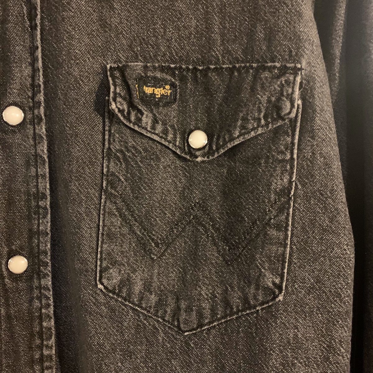 90s Wrangler ブラックデニム ウエスタンシャツ スナップボタン 雰囲気