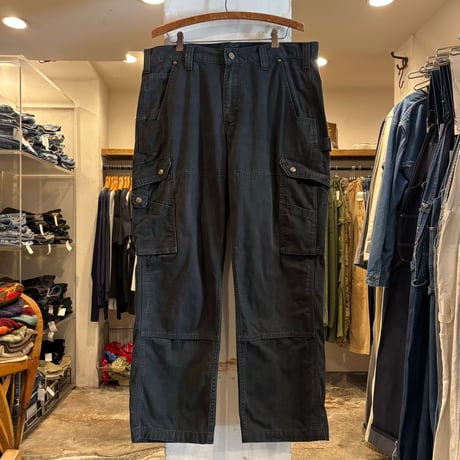 ダブルニー | STORES