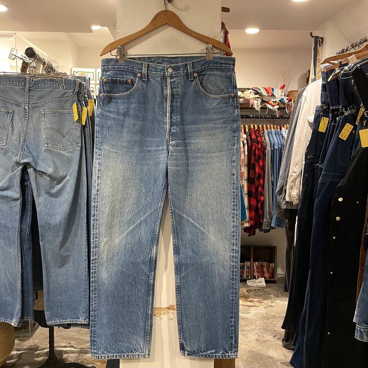 90s Levi's 501 ブラック ストライプ ナイロンフットボタン 90s Levi's 501 ブラック ストライプ ナイロンフットボタン