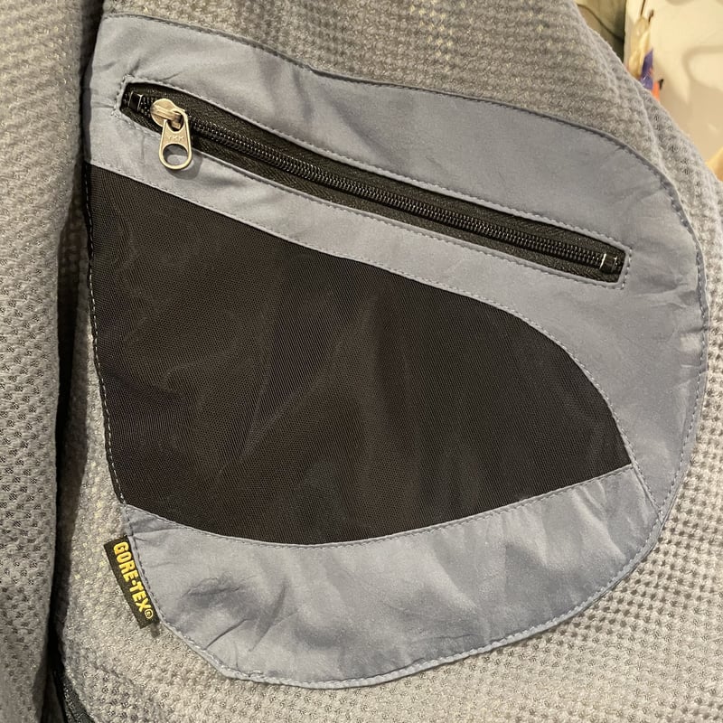 patagonia ゴアテックス プリモジャケット Lサイズ 黒xグレー