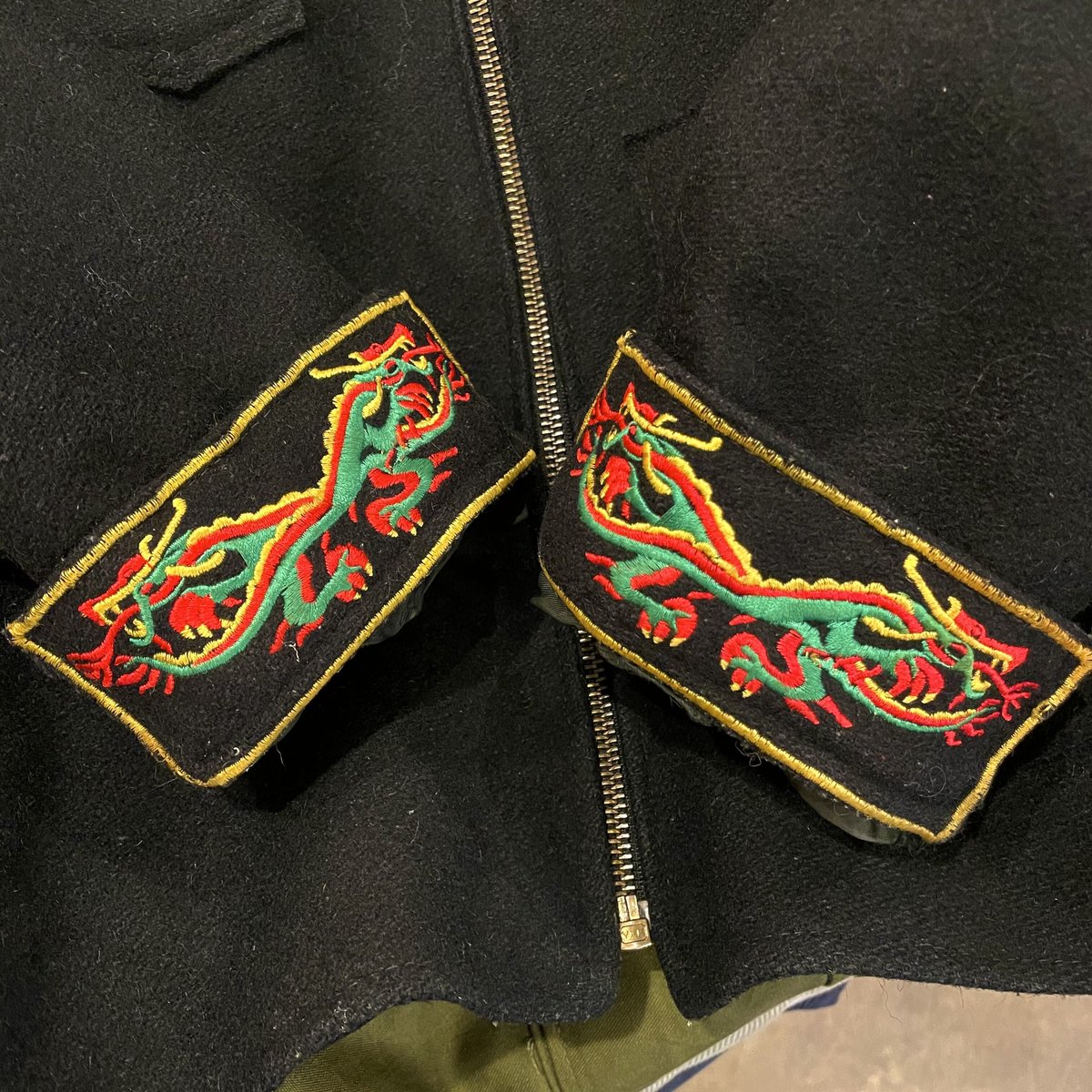 US NAVY 90s ツアージャケット USN ポパイ スカルパッチ 刺繍 