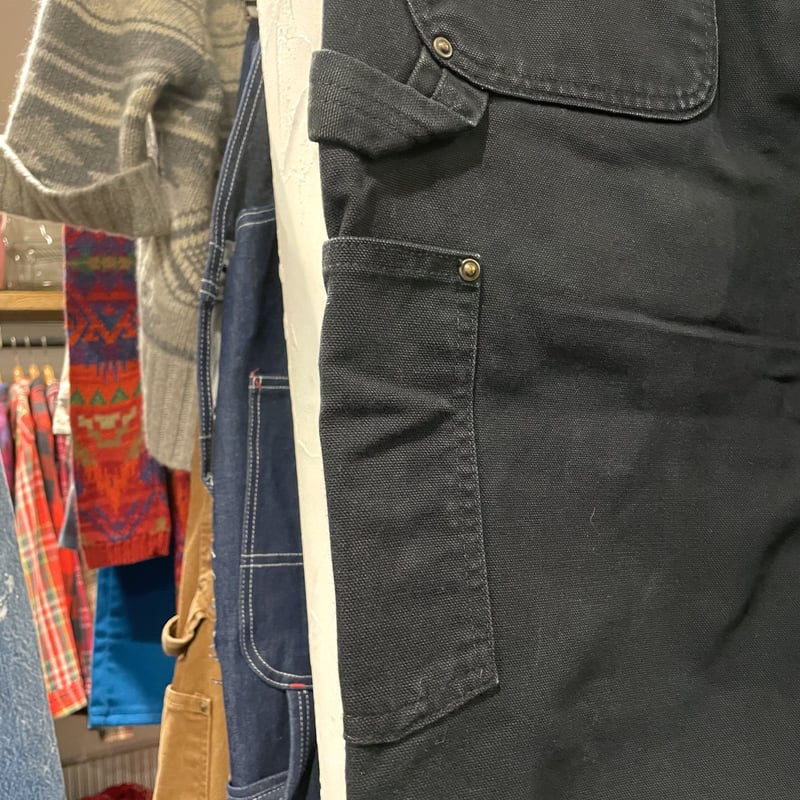 Carhartt ブラックデニムパンツ40×32 ダック地 Carhartt（カーハート）の「Carharttダック地ペインターショーツ