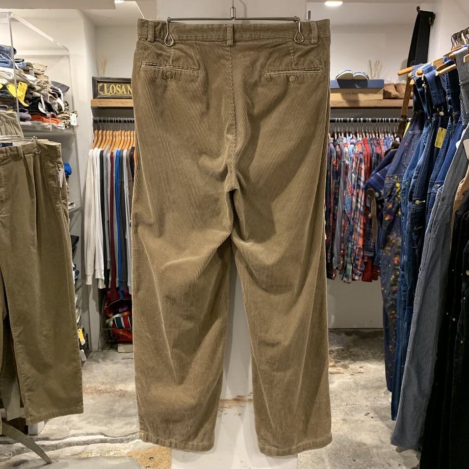 63f9bfc27c42ee2615dcedce