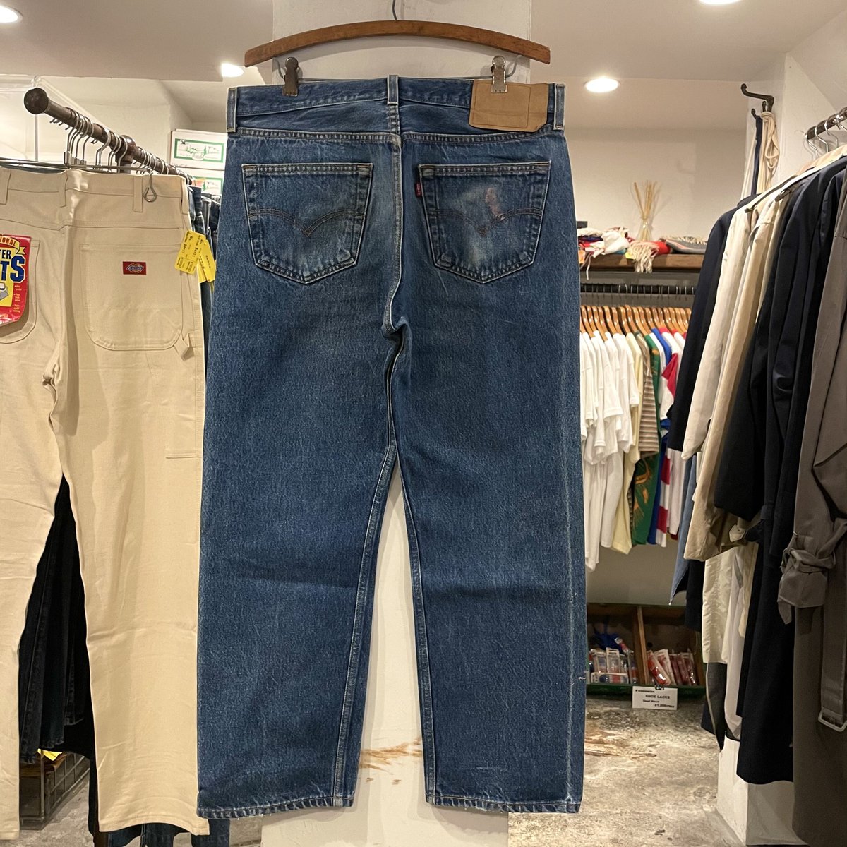 ブランド古着！2000年 アメリカ製 Levi's501デニムパンツ 奇跡の一着 ブランド古着！2000年アメリカ製 バレンシア Levi's501 デニムパンツ