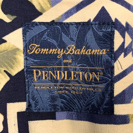 PENDLETON　Tommy Bahama　S/S ハワイアンシャツ　DEADSTOCK　ネイティブ柄　ボックスシルエット　ペンドルトン　(S2403)