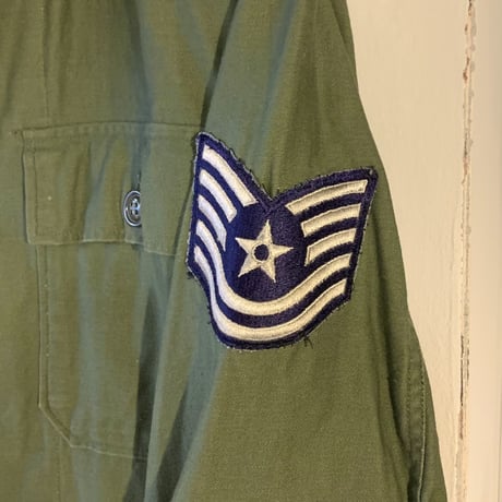 60s　US ARMY　ユーティリティシャツ　筒袖　OG107 COTTON SATTEN SHIRT　1963年　ミリタリーシャツ　(S2271)